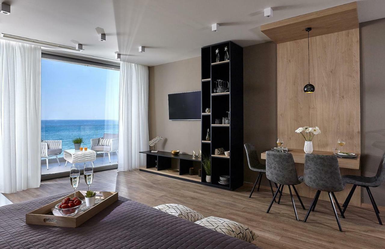 Seafront Apartments By Myseasight Hersonissos  Exterior foto